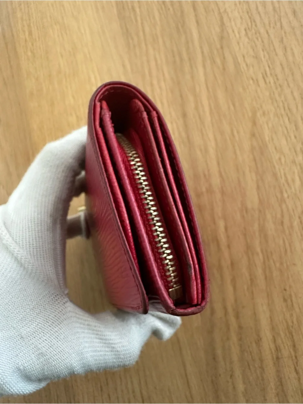 Louis Vuitton Epi Short Wallet